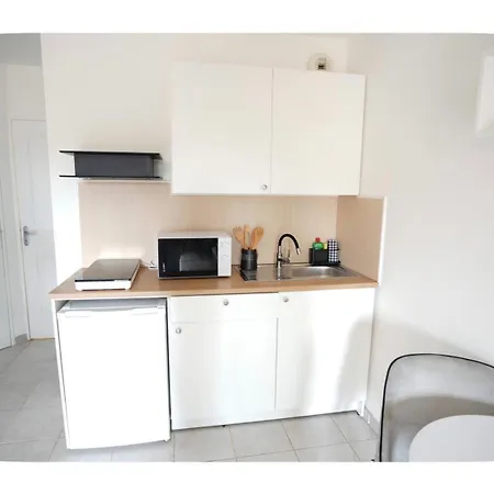 Modern Avec Terrasse Et Parking A 15 Min De Cannes *