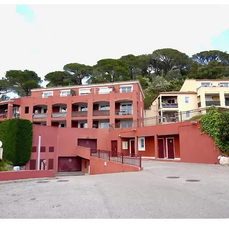 Daire Modern Avec Terrasse Et Parking A 15 Min De Cannes